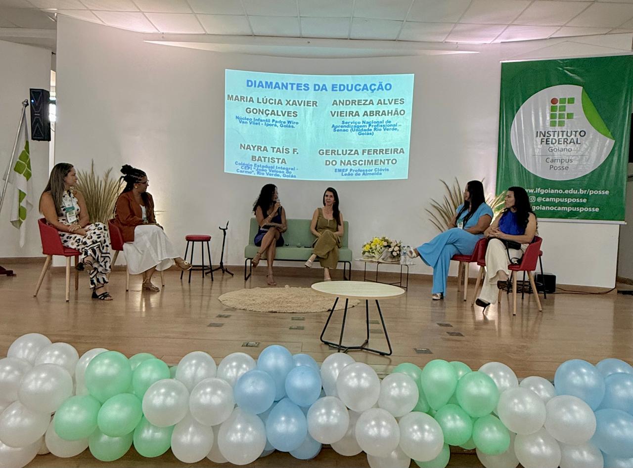 Quatro homenageadas expuseram suas práticas durante cerimônia